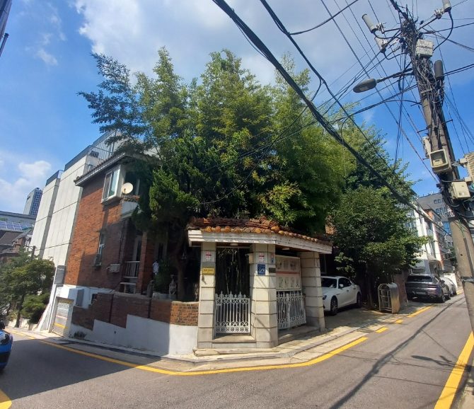 서울특별시 강남구 논현동 건물